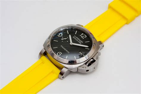 best panerai rubber strap